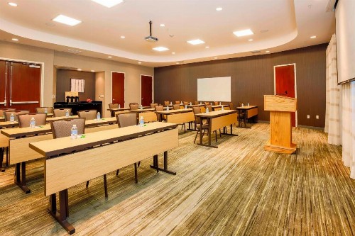 Courtyard by Marriott Dallas Arlington South - image 39