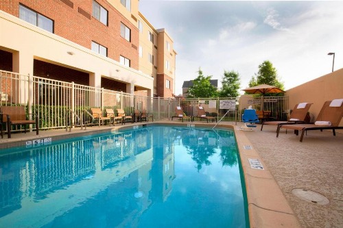 Courtyard by Marriott Dallas Arlington South - image 40