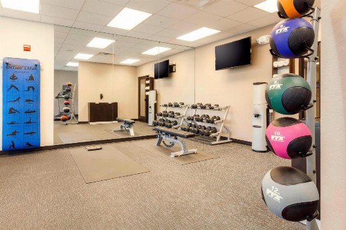 Courtyard by Marriott Dallas Arlington South - image 41