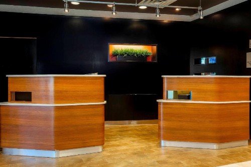 Courtyard by Marriott Dallas Arlington South - image 6