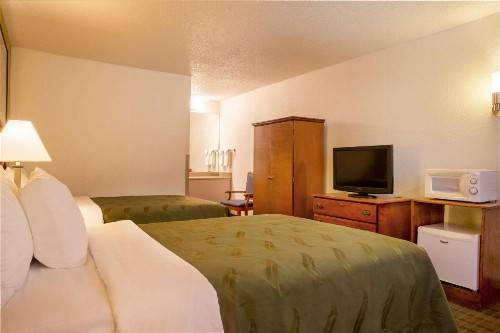 Quality Inn at Arlington Highlands - image 20