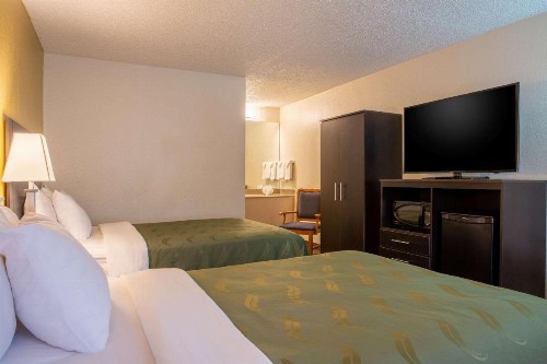 Quality Inn at Arlington Highlands - image 42