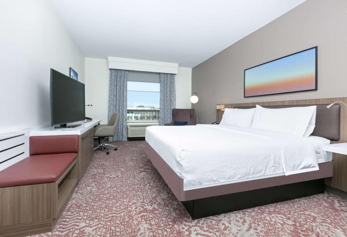 Hilton Garden Inn Dallas Arlington - image 2