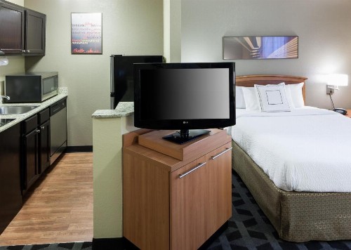 TownePlace Suites Dallas Arlington North - image 21