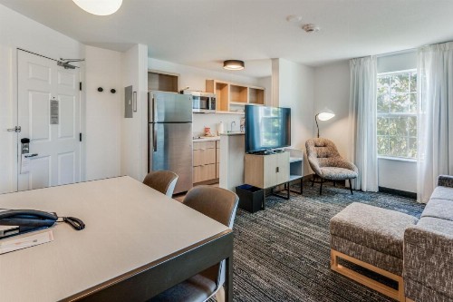TownePlace Suites Dallas Arlington North - image 26