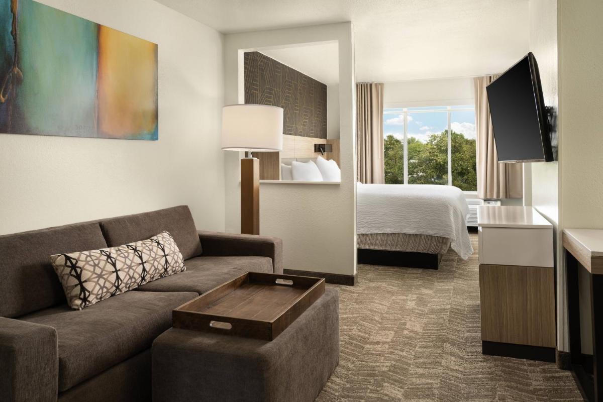 SpringHill Suites Dallas Arlington North - image 4