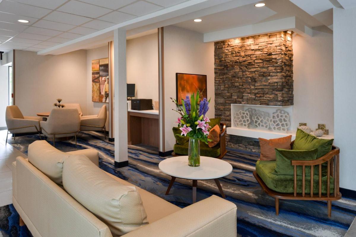 Fairfield Inn Arlington Near Six Flags - main image