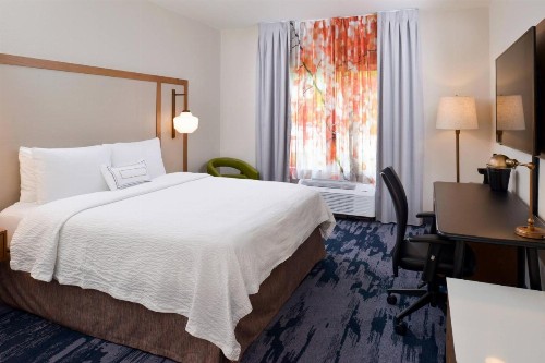 Fairfield Inn Arlington Near Six Flags - image 13
