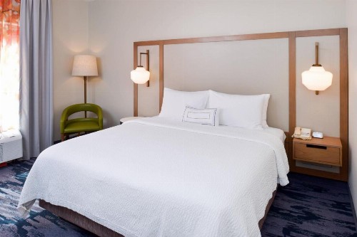 Fairfield Inn Arlington Near Six Flags - image 18