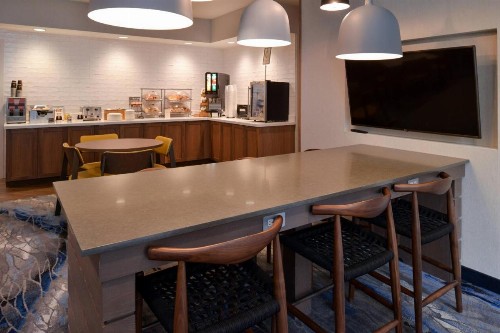 Fairfield Inn Arlington Near Six Flags - image 29
