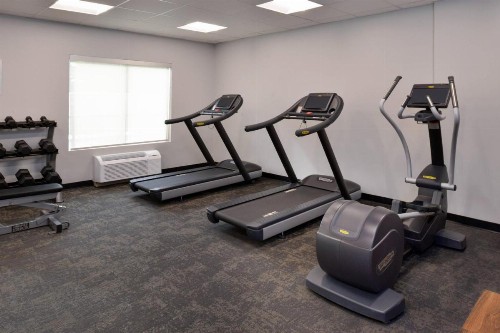 Fairfield Inn Arlington Near Six Flags - image 36