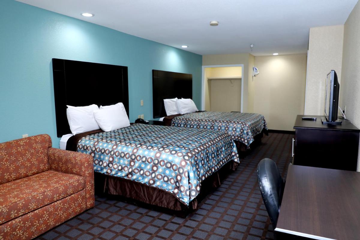 Ranger Inn & Suites - image 2