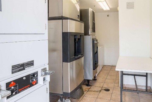 Motel 6-Grand Prairie TX - Near Six Flags Drive - image 31