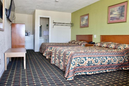 Executive Inn of Arlington - image 18