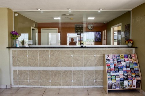Executive Inn of Arlington - image 21