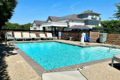Days Inn Arlington Tx