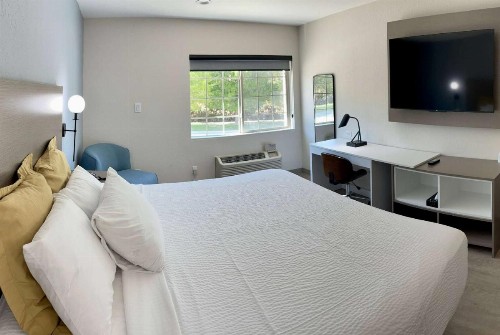 Days Inn by Wyndham Arlington - image 38