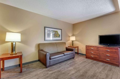 Extended Stay America Suites - Arlington - Six Flags - image 19