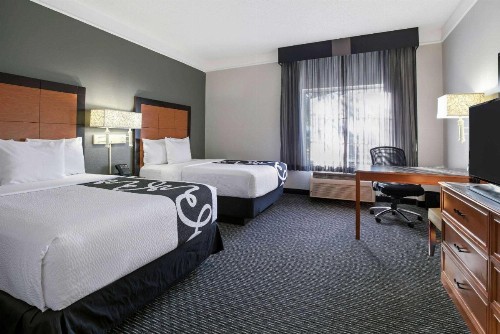 La Quinta by Wyndham Dallas Arlington South - image 20