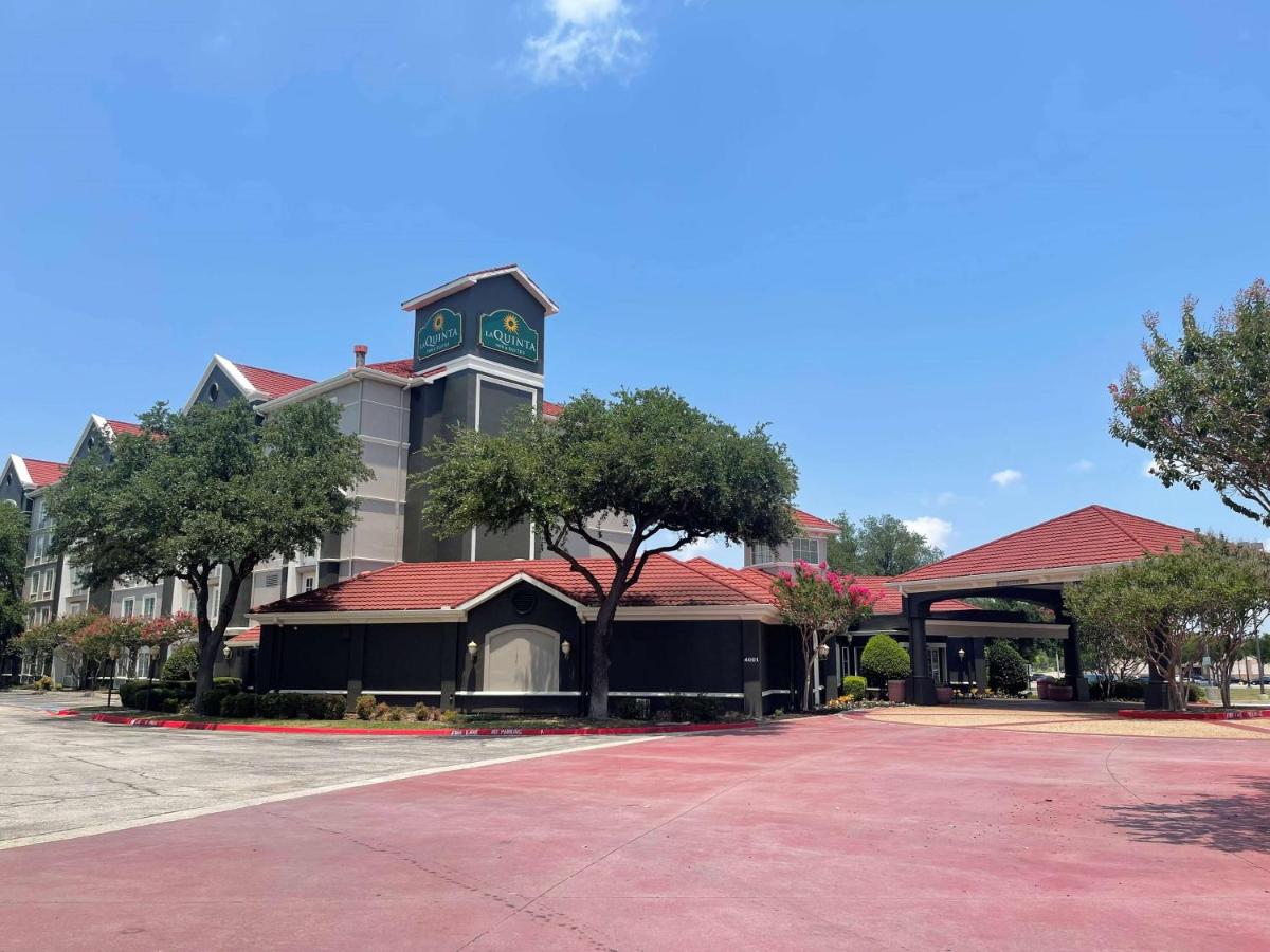 La Quinta by Wyndham Dallas Arlington South - image 4