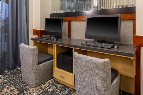 Hyatt Place-Dallas/Arlington - image 11