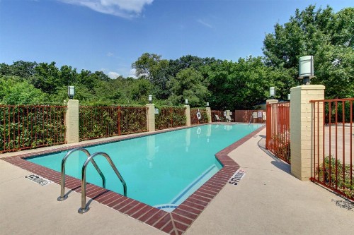 Motel 6-Arlington TX - image 3