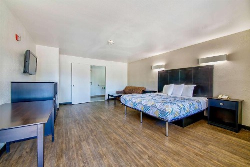 Motel 6-Arlington TX - image 30