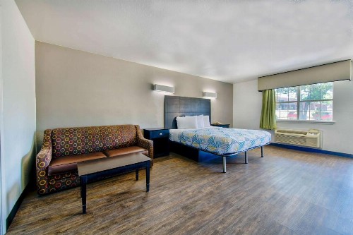Motel 6-Arlington TX - image 48