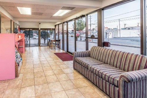 Motel 6-Arlington TX - UTA - image 9