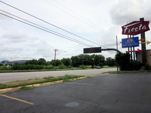 Budget Host Inn - image 14