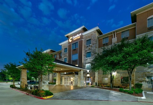 Comfort Suites Arlington - Entertainment District - image 18