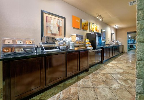 Comfort Suites Arlington - Entertainment District - image 23