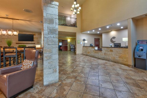 Comfort Suites Arlington - Entertainment District - image 25