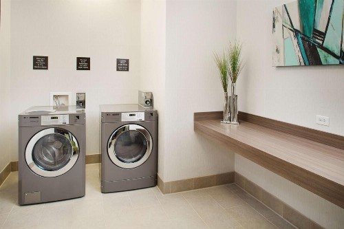 Hilton Garden Inn Dallas/Arlington South - image 11