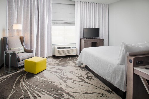 Hilton Garden Inn Dallas/Arlington South - image 15
