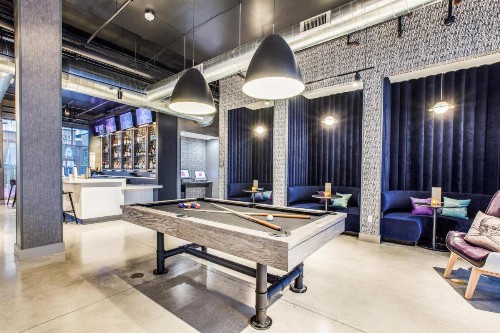 Aloft Dallas Arlington Entertainment District - image 12