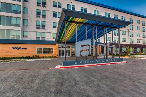 Aloft Dallas Arlington Entertainment District - image 5