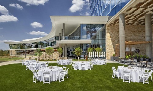 Live! by Loews - Arlington TX - image 4