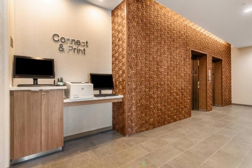 Fairfield Inn & Suites Dallas Arlington South - image 8