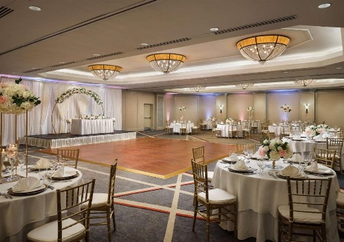 Hilton Arlington - image 34