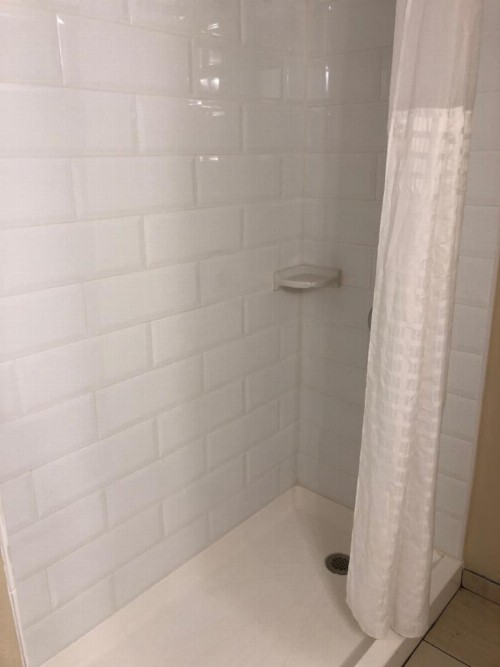 Comfort Inn Pentagon City - image 2