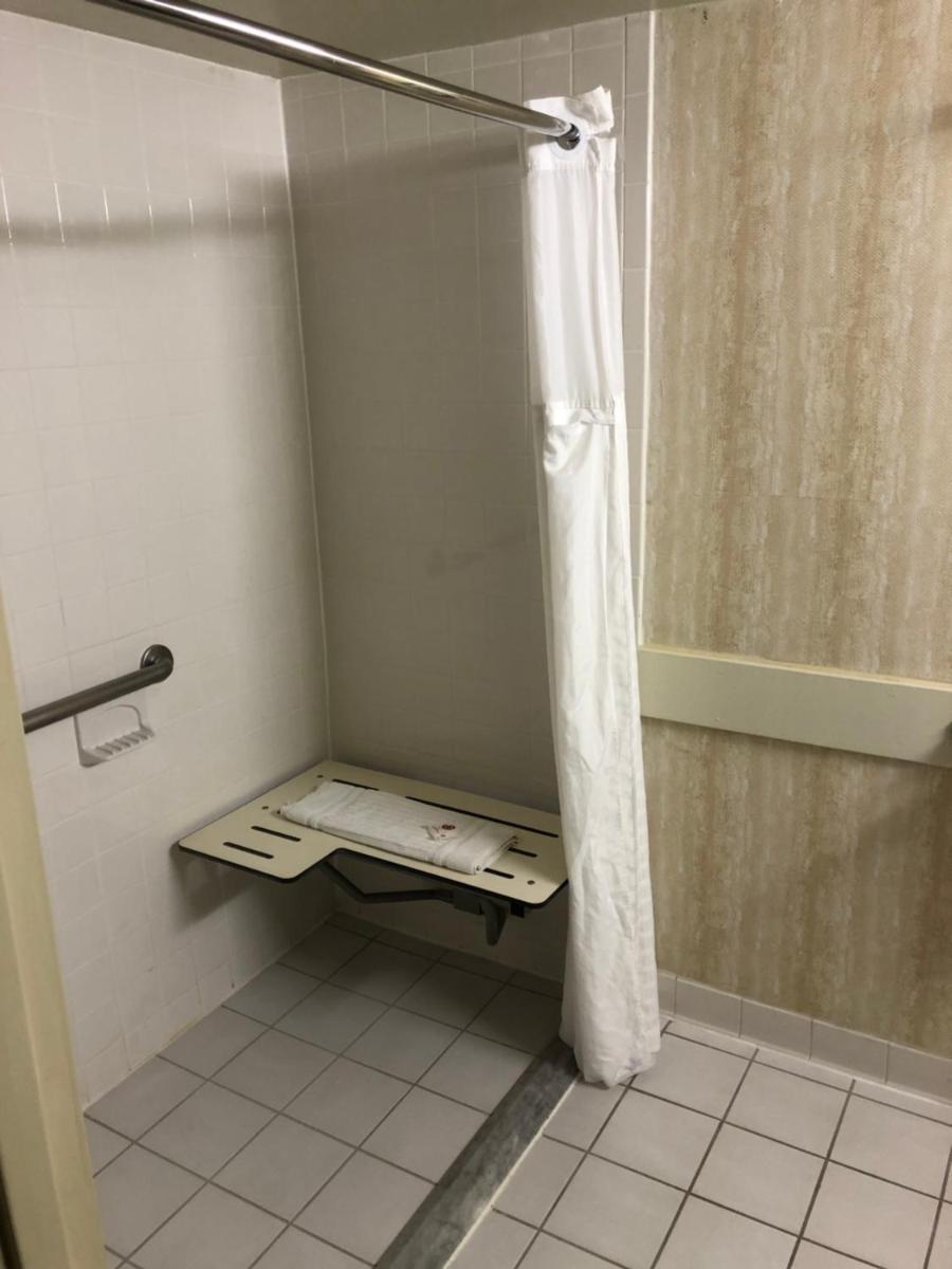 Comfort Inn Pentagon City - image 7