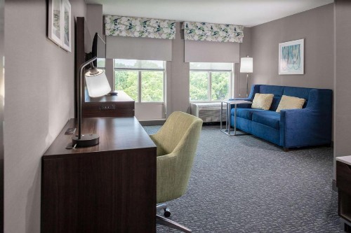 Hampton Inn & Suites Reagan National Airport - Crystal City - image 25