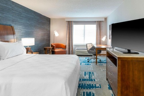 Hilton Garden Inn Arlington/Courthouse Plaza - image 12