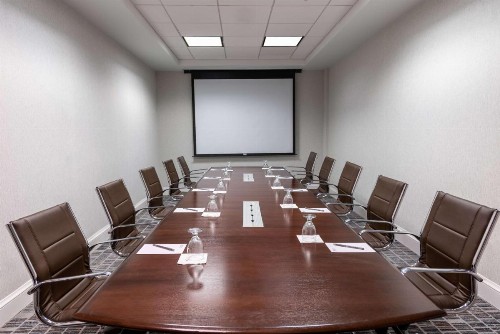 Hilton Garden Inn Arlington/Courthouse Plaza - image 20