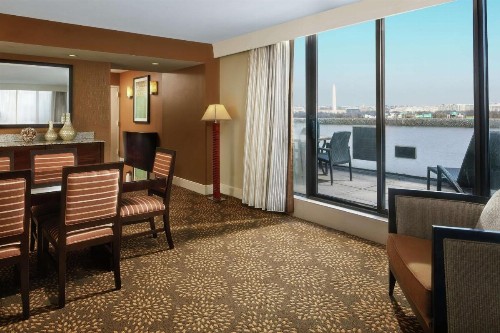 DoubleTree by Hilton Washington DC – Crystal City - image 15