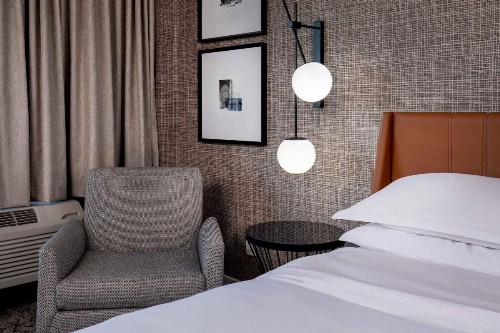 Sheraton Pentagon City - image 21