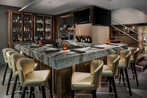 Hyatt Centric Arlington - image 3