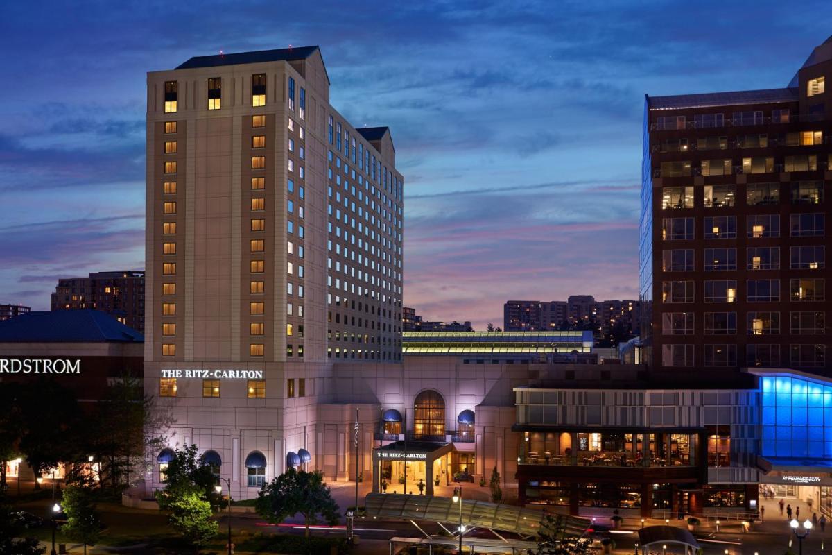 The Ritz Carlton Pentagon City - main image