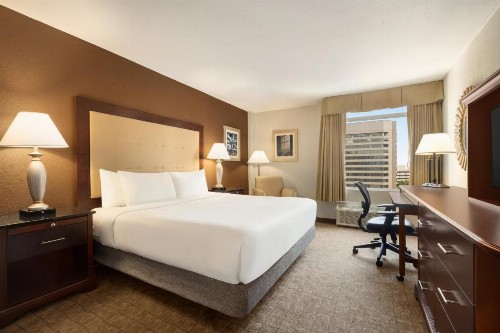 Crowne Plaza Crystal City-Washington D.C. an IHG Hotel - image 27